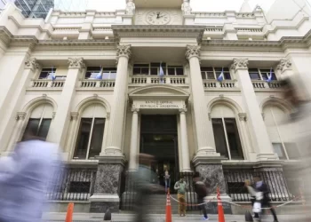 El BCRA fija el dólar a $1.000 y comienza a recomponer reservas comprando divisas