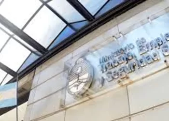 Se reúne hoy el Consejo del Salario Mínimo, Vital y Móvil