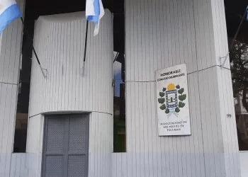 El Concejo Deliberante rendirá homenaje al Papa Francisco y propone declarar el 21 de abril como Día de Duelo Municipal