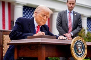 Trump activa nuevos aranceles y desata tensión comercial global: China responde con represalias