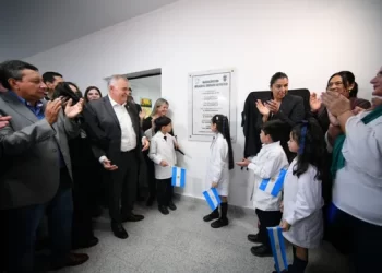 Jaldo inauguró obras en una escuela de Aguilares: siete aulas nuevas y un mensaje a la Nación