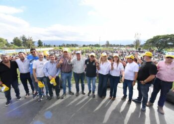 Jaldo celebró el Día del Trabajador de la Construcción junto a la UOCRA y anunció el inicio del Procrear II