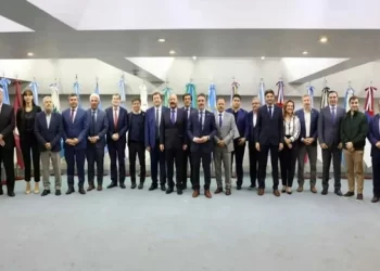 Gobernadores se reúnen en el CFI a la espera de una respuesta del Gobierno por fondos coparticipables