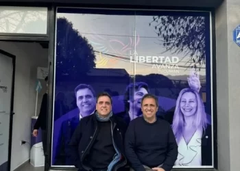 La Libertad Avanza inauguró su primera sede en Yerba Buena y reclamó eliminar los acoples: “No hay medias tintas para cambiar Tucumán”
