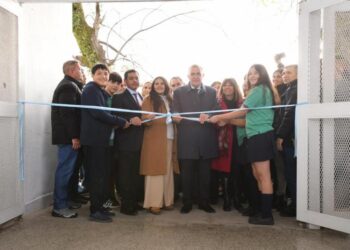 Los Nogales ya tiene su escuela media: Jaldo inauguró el nuevo edificio para el turno tarde.