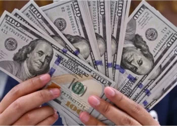 El dólar trepó 14% en julio y marcó el fin de la calma cambiaria