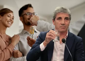 Bancos frenan hipotecas en medio de la tensión cambiaria y la incertidumbre electoral