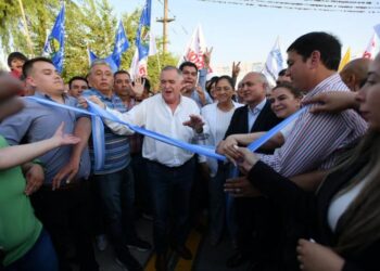 Jaldo inauguró el último tramo urbano de la Ruta Provincial 329 en Concepción