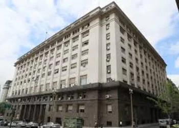 El gobierno enfrenta su primer test financiero tras el triunfo electoral