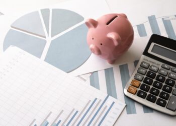 Inversiones desde los 13 años: qué implica frente al desafío de la educación financiera