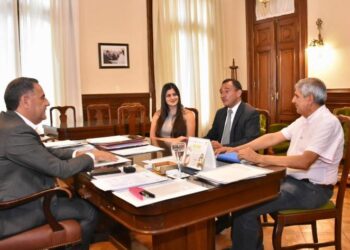 El Gobierno y la ciudad de Trancas avanzan en nuevas propuestas educativas y tecnológicas