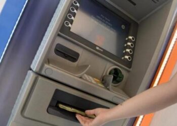 Inicia el pago proporcional del sueldo a empleados estatales